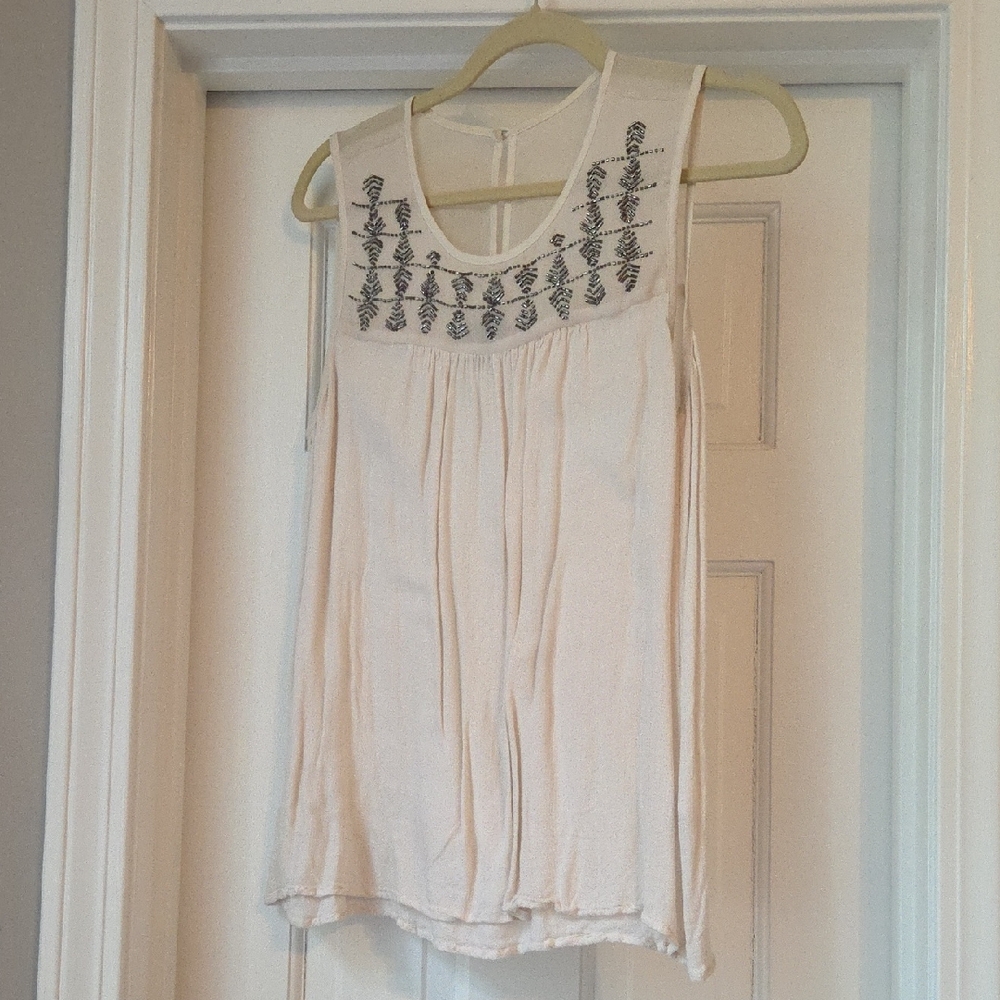 Lucky Brand Cream Embellished Sleeveless Blouse